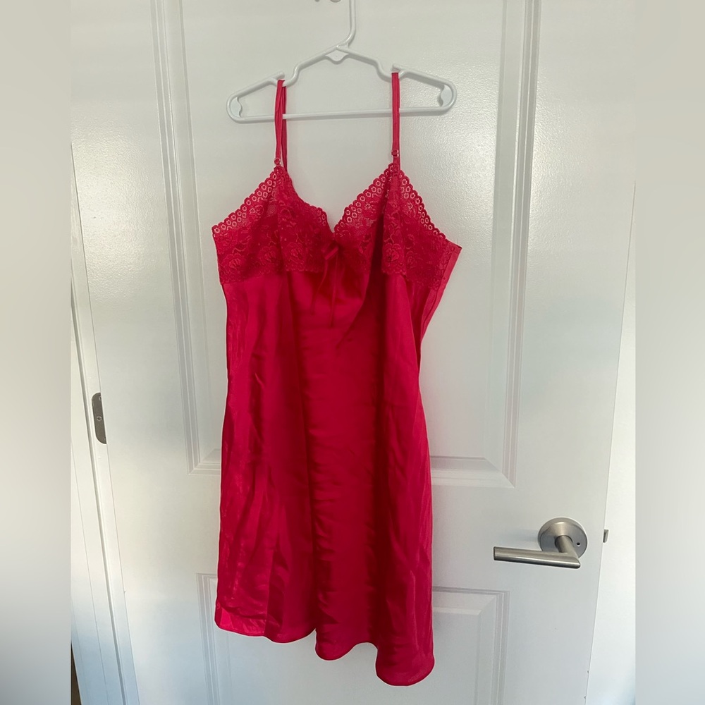Morgan Taylor Pink Lace Chemise